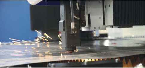 Full encirclement fiber laser cutting machine  6000W with the highest cost performance in 2020 for carbon steel 8