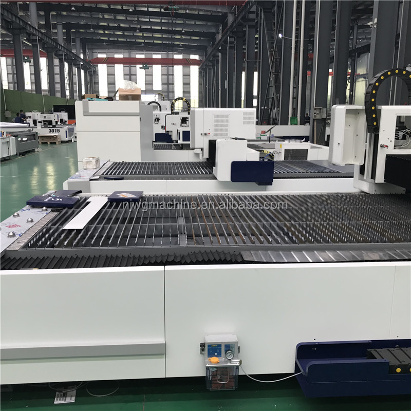 Full encirclement fiber laser cutting machine  6000W with the highest cost performance in 2020 for carbon steel 12