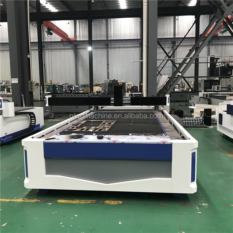 Full encirclement fiber laser cutting machine  6000W with the highest cost performance in 2020 for carbon steel 10
