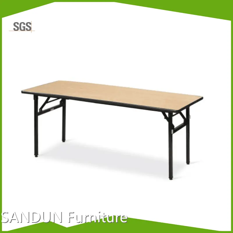 SANDUN Furniture 6 Foot by 4 Foot Folding Table 1