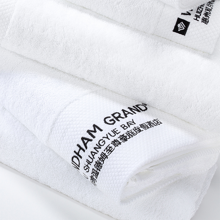 Customized Cotton Wyndham Grand Hotel Dobby Border Bath Towel Embroidered Black Logo Towel Set 9