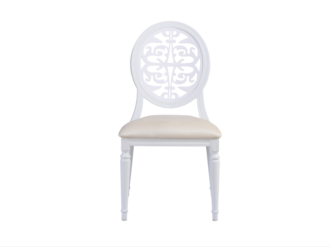 5 Tips to Buy the Right Wedding Chairs 1