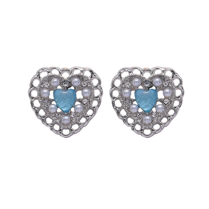 2021summer Hainon pearl earrings Heart-shaped romantic stud earring Fashion style women earring alloy elegant jewelry 1