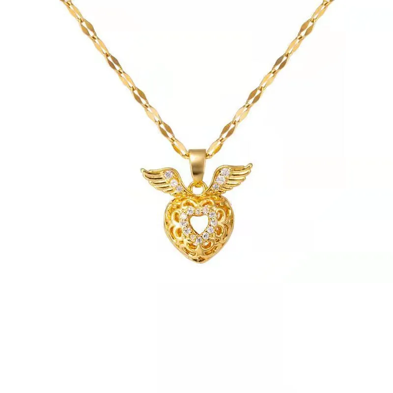 Hainon Love Heart Hollow Diamond studded Titanium Steel Necklace Micro Inlaid Clavicle Chain Fashion Accessories 1
