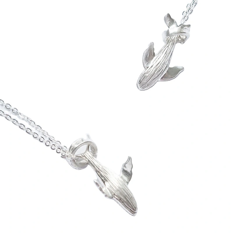 Charm Blue Whale Jumping Pendant Necklace Fashionable Men and Women Simple Necklace Sweater Chain Accessories Jewelry 1