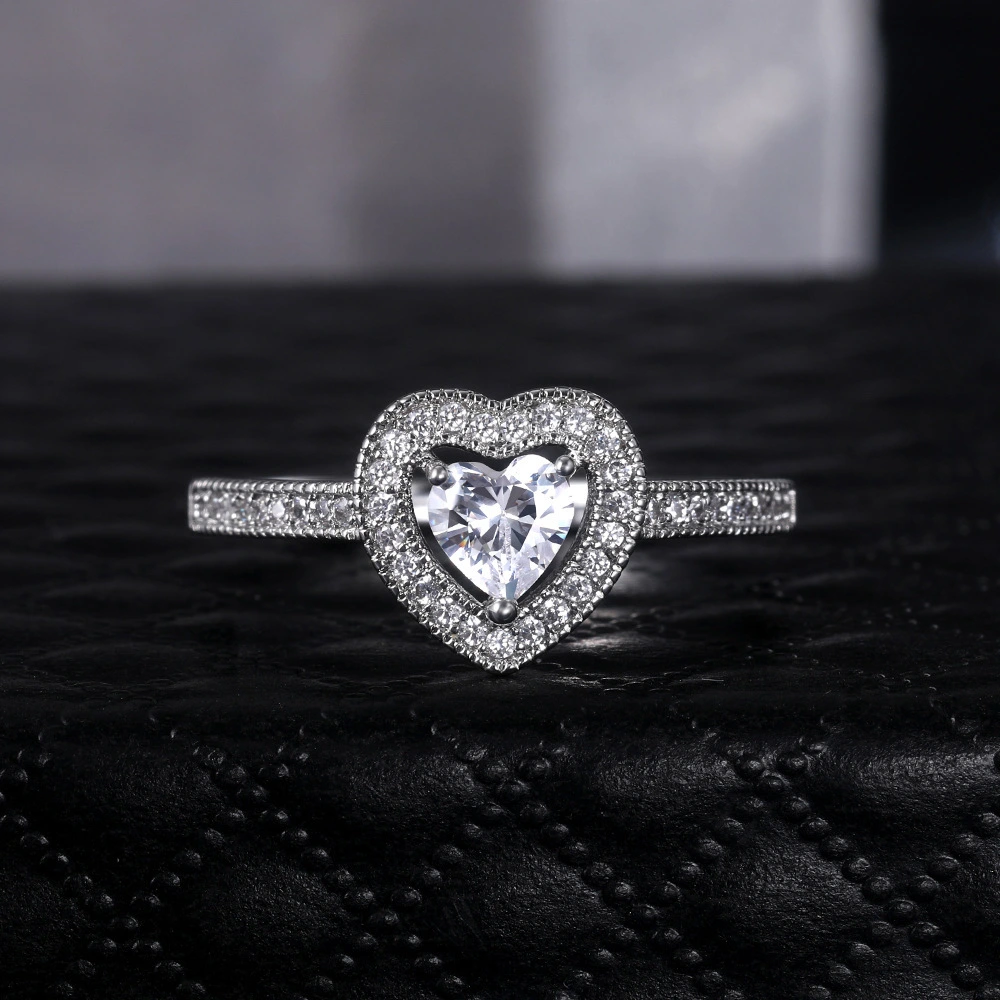 2021 summer women's ring Charm shiny love zircon rings jewelry Engagement Rings 1