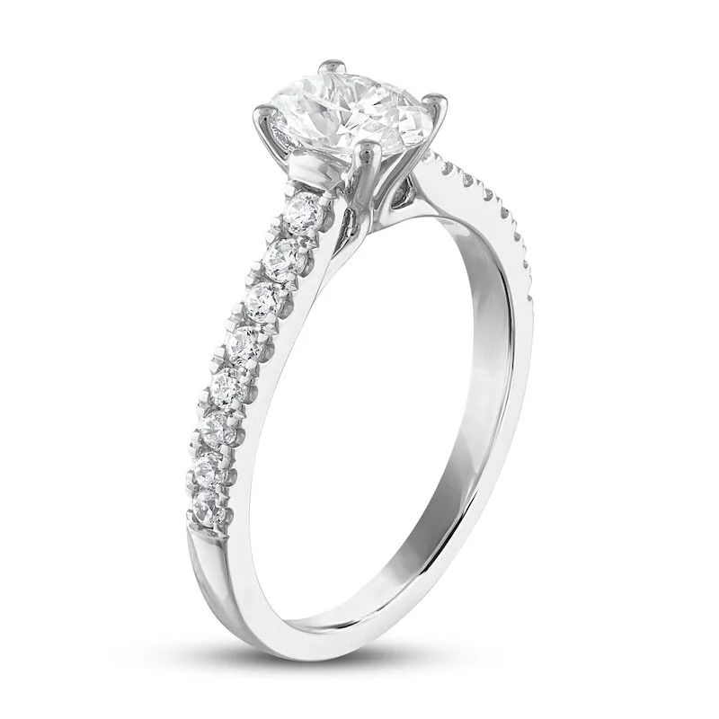 Cheap wholesale Fashion jewelry green opal ring round simple design women wedding ring 1