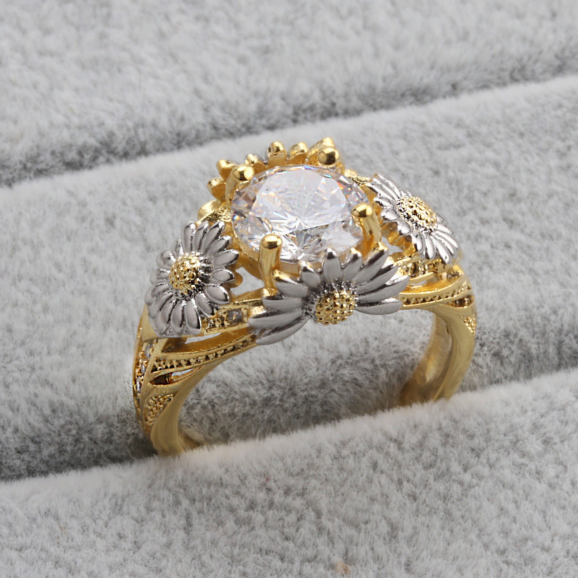 Hainon Golden jewelry sun flower rings simple white zircon rings women 1