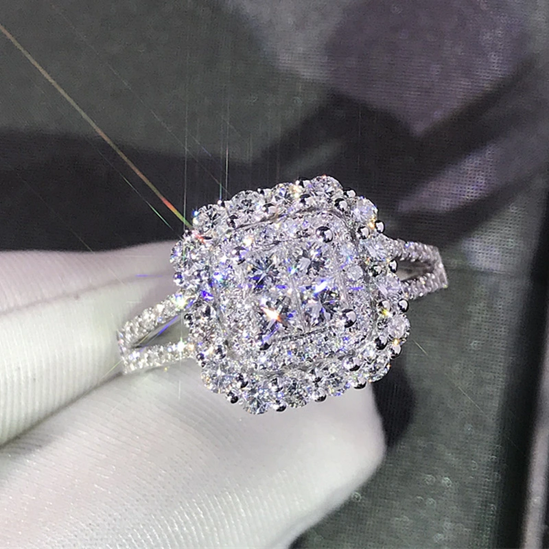 2021 summer women's ring Shiny square full zircon jewelry Rings women Engagement Rings 1