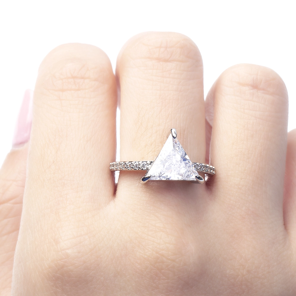 Hainon wholesale New fashion classic Simple triangle zircon women's ring trend index finger ring Gift card 1