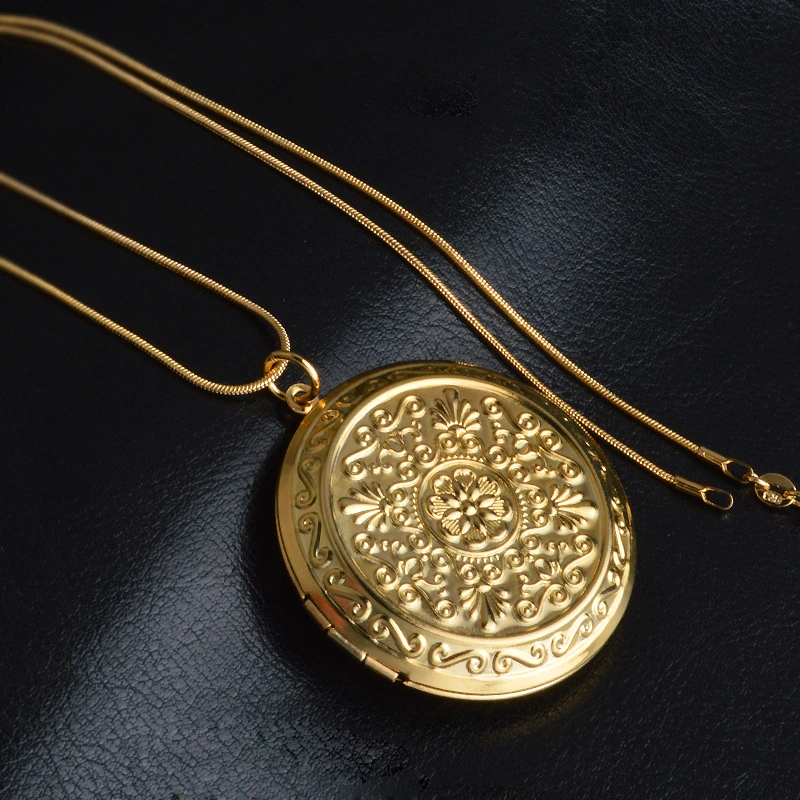 Hainon Fashion Photo Box Pendant Necklace locket Women Valentine's Day Gift Plating Gold Necklace Wholesale 1