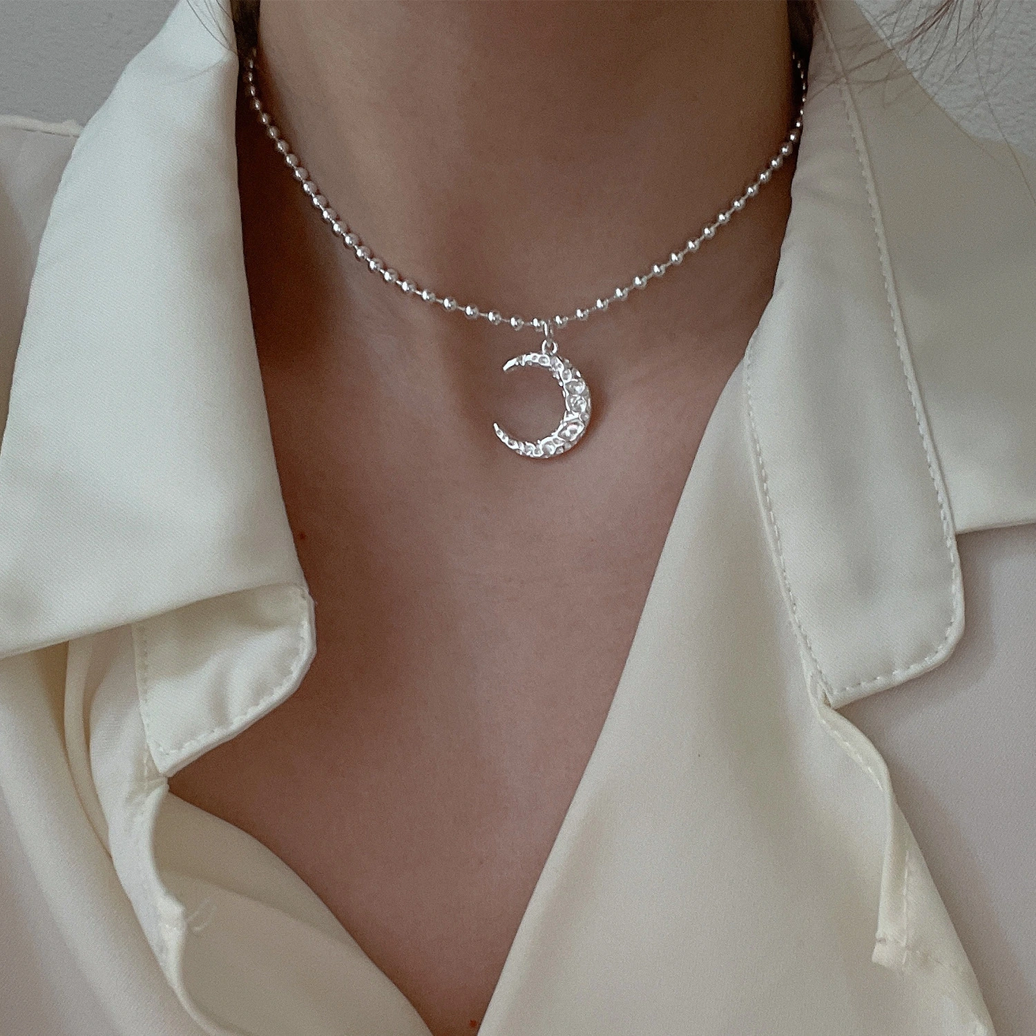 Hainon 925 sterling silver moon necklace simple design sense niche temperament clavicle chain female 1