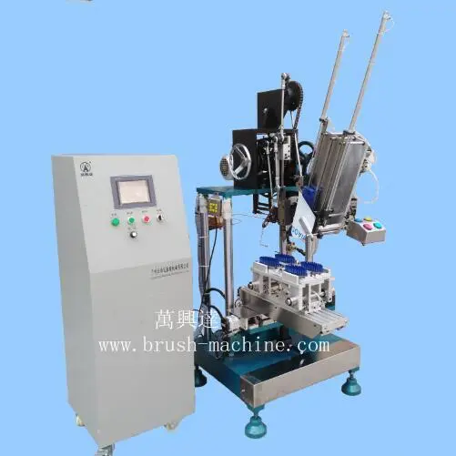 2 Axis High Speed Cloth Brush Tufting Machines WXD-2A-007 1