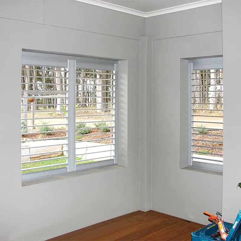Spraying and Solidification of Aluminum Profile Shell-WJW Aluminum Supplier Aluminum 1