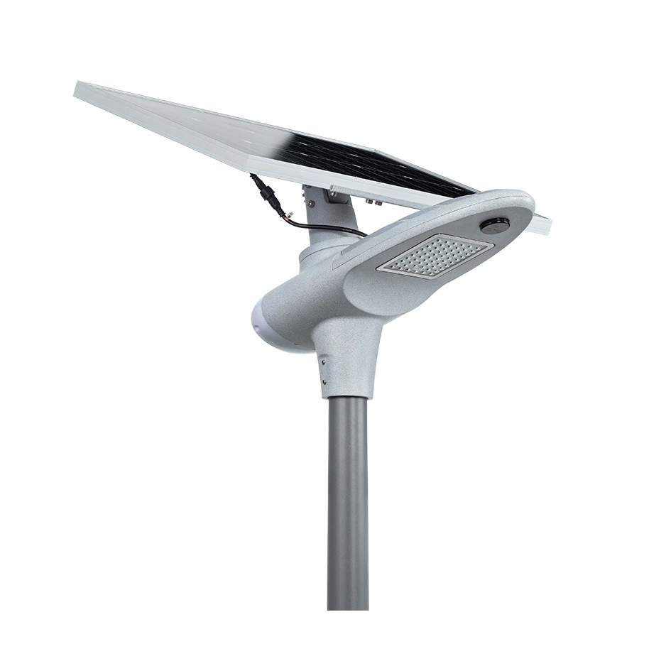 Heatsink Aluminium Bentuk Daun 5000lm Lampu Jalan Suria dengan Penderia dan Alat Kawalan Jauh 1