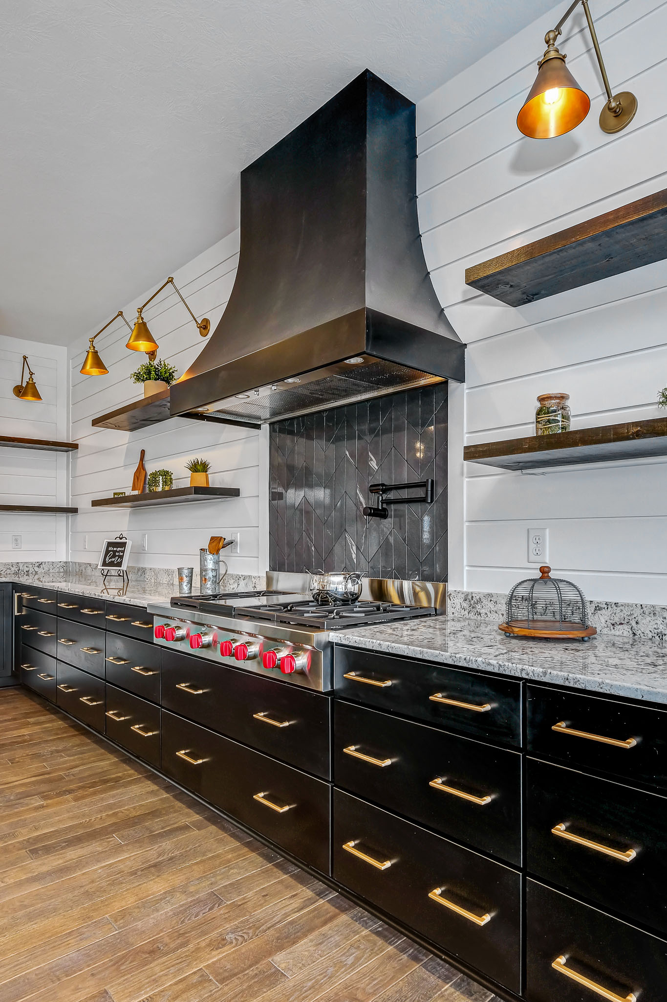 AllandCabinet Black Lacquer Slab Panel Kitchen Cabinet and White Shaker ...