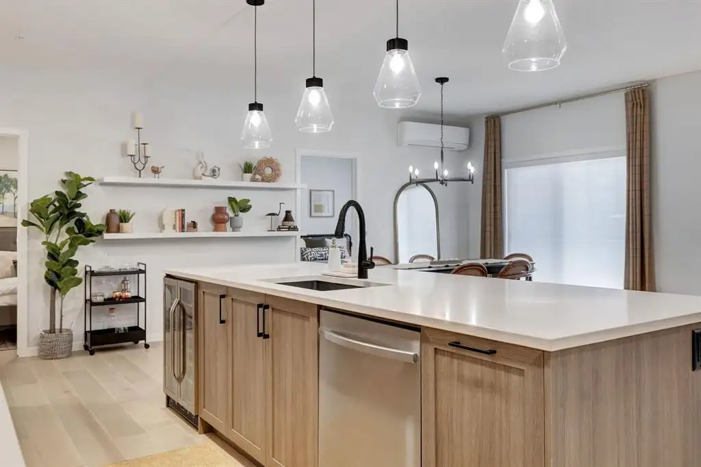 Modern Cabinetry Manufacturers for Housecleaning 5