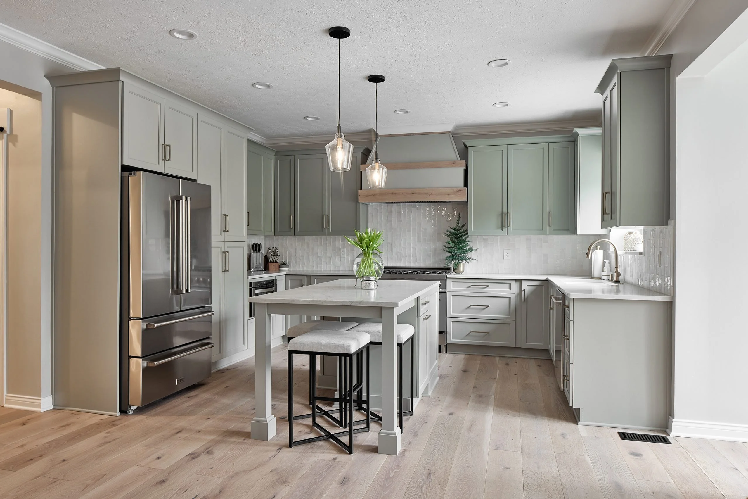 AllandCabinet Custom Made Bright Open Style Kitchen Cabine Design With Cream White Shaker Panel Door 1