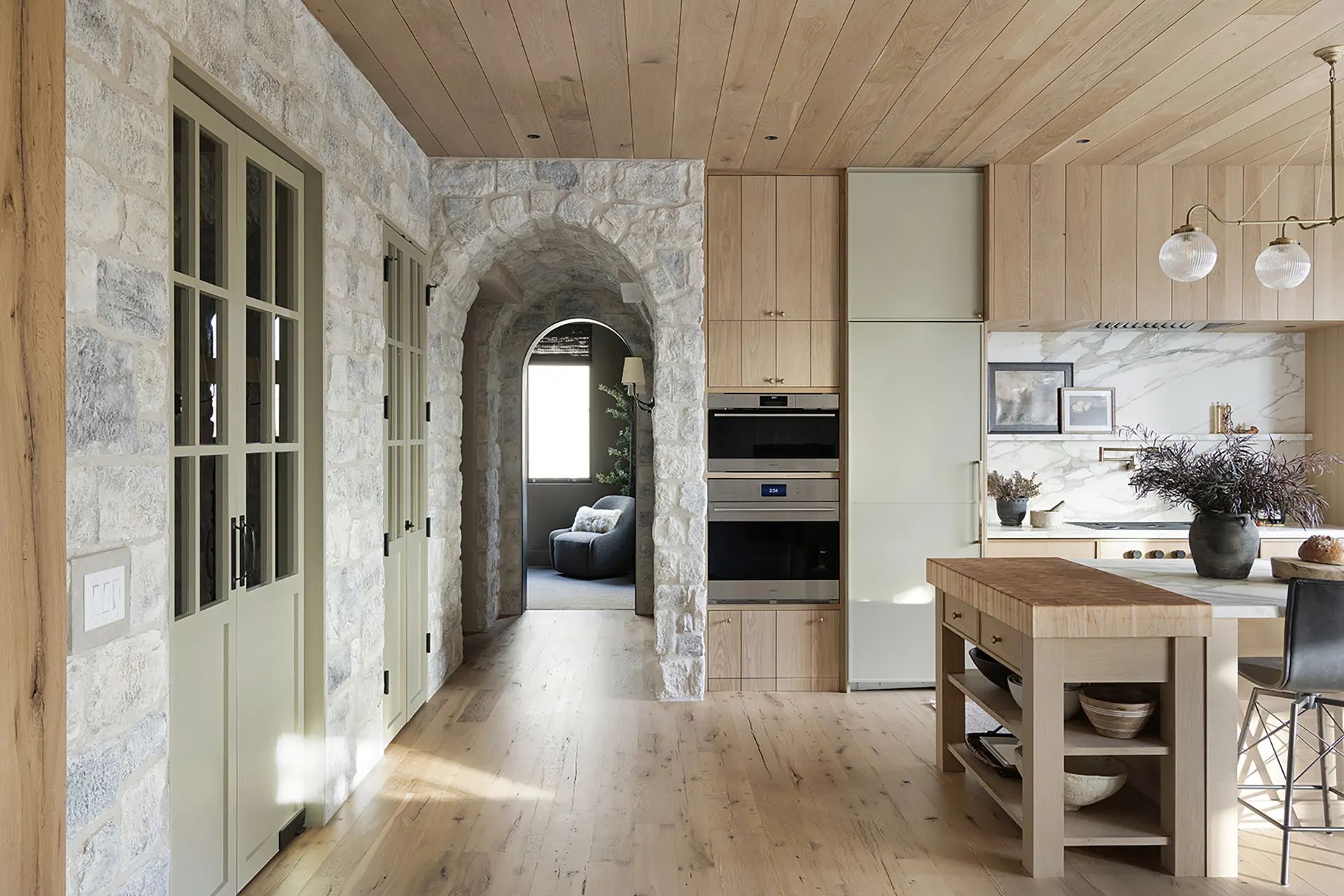 Sturdy Kitchen Cabinets Suppliers Price List 3