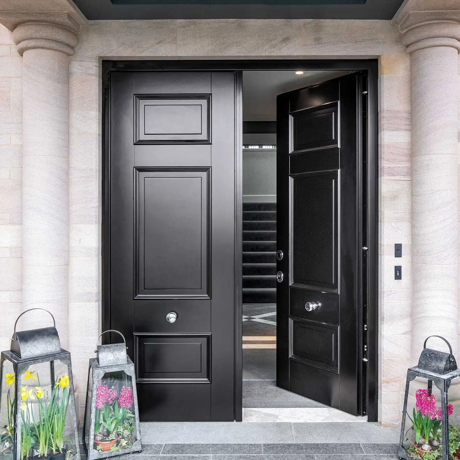 AllandCabinet Entry Wooden Swing Door Classic Style Black Solid Wood Painted Finish For Villa 1