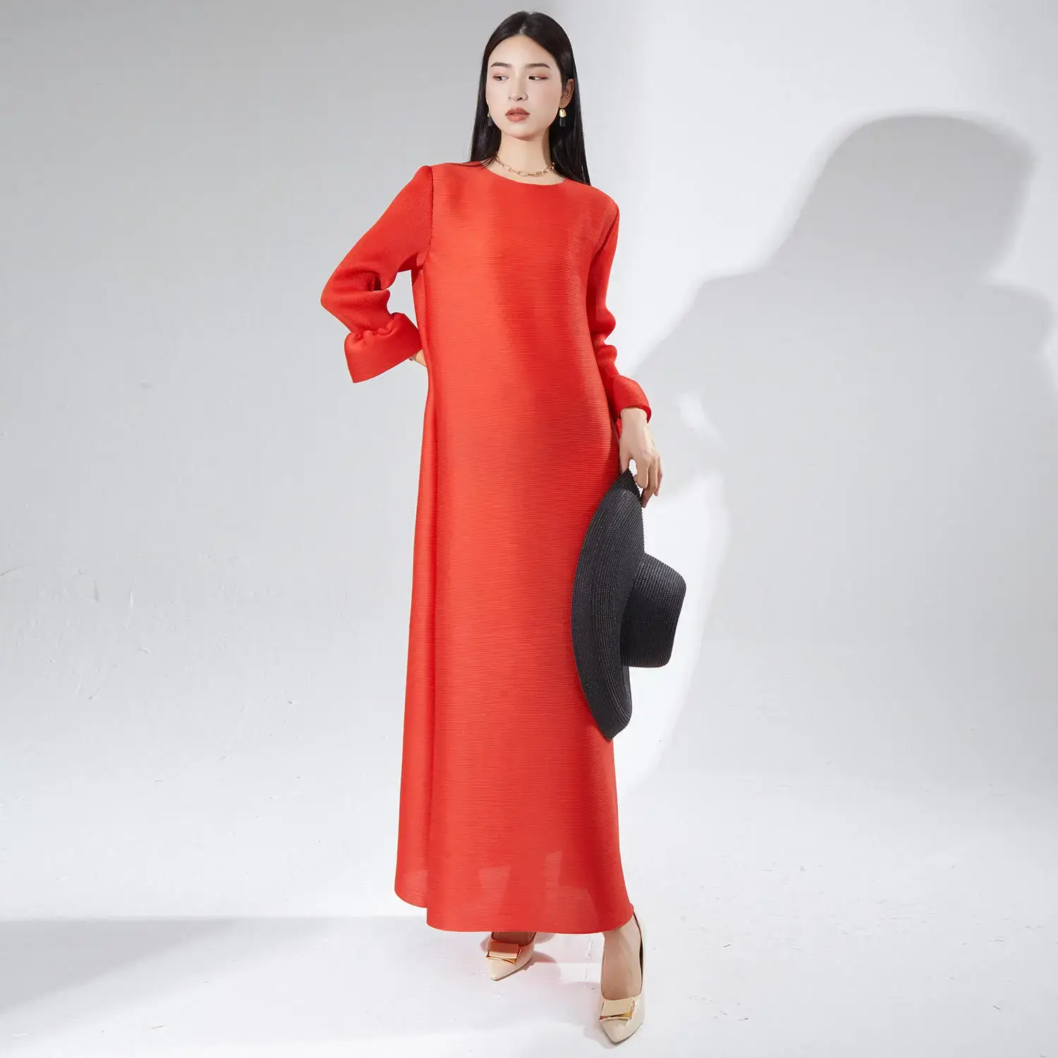 Black Pleated Gown Trade Assurance Or Asclient's Requirement. - - Pleats Clothing 3