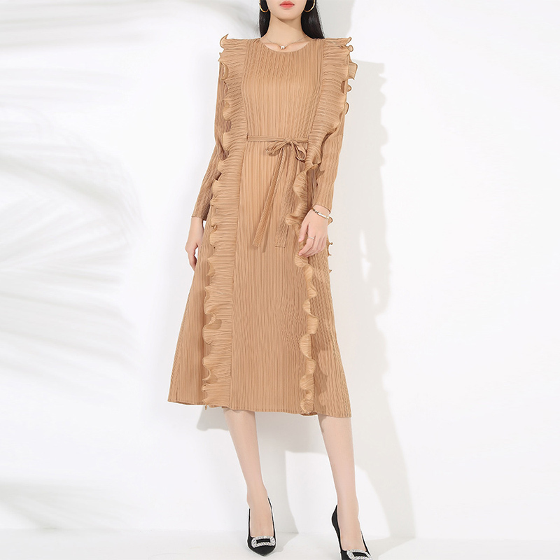 Auf Lager Schnelle Lieferung Hohe Qualität Mode Design Frauen Plissee Kleid Mit Gürtel Rüschen Casual Kleid Elegantes Kleid 1