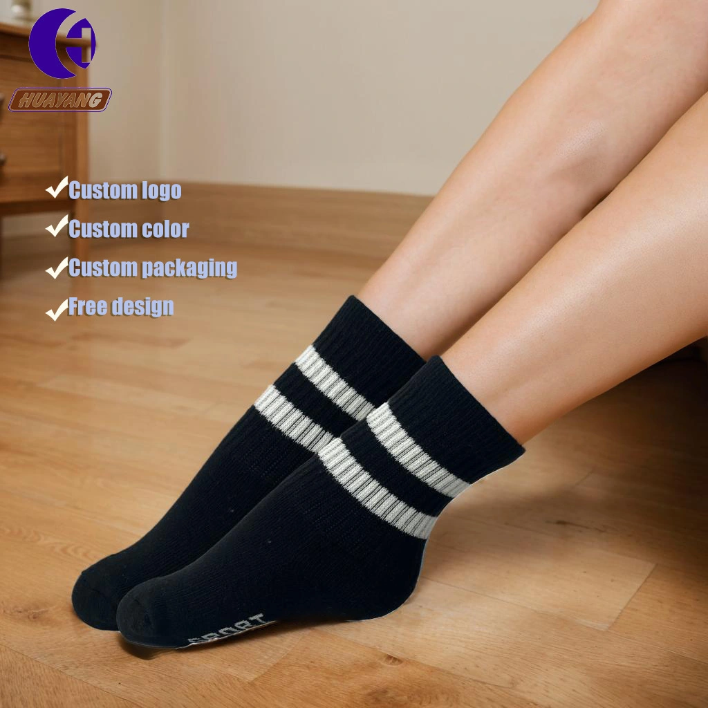 Chaussettes de sport de basket-ball pour enfants en polyester personnalisées - Création de logo gratuite 1