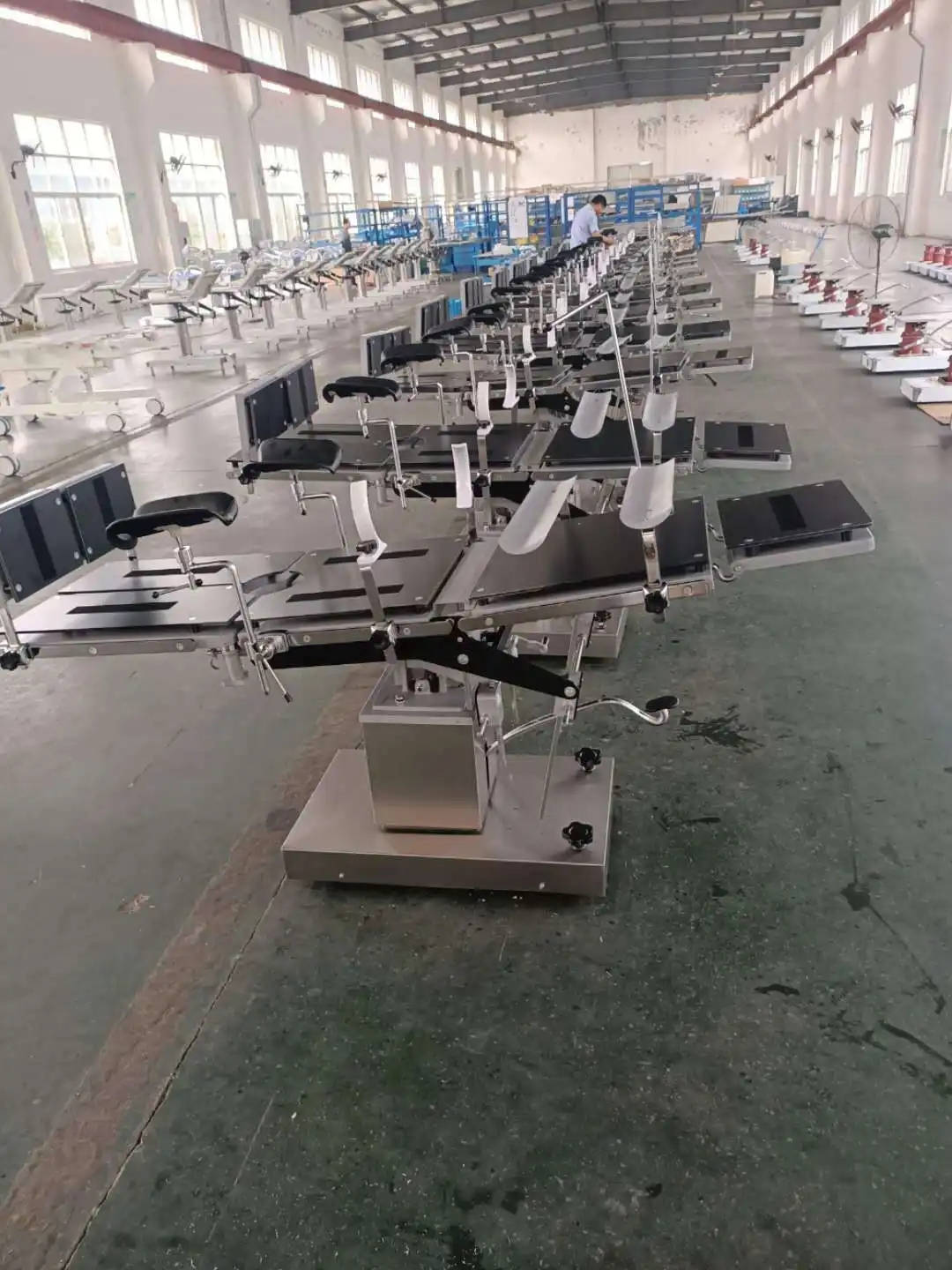 Custom Made Hydraulic Ot Table Hydraulic Ot Table Company 5