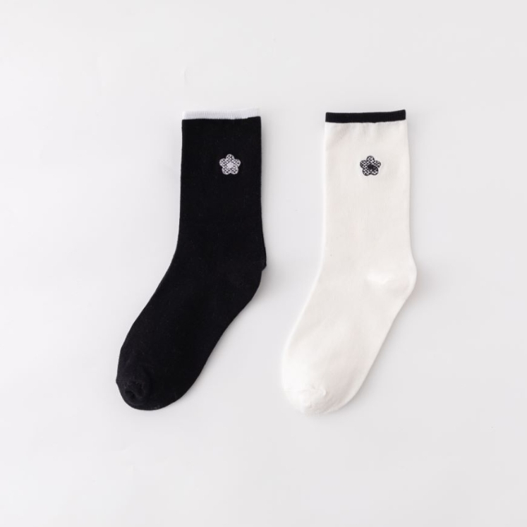 Embroidery Cotton Ladies Socks - Custom Flower Knitting High Quality 1