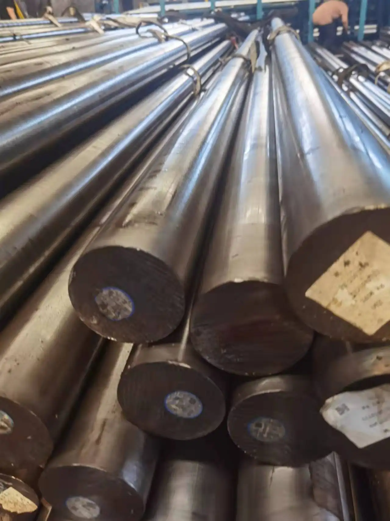 Longxing Steel 1095 Carbon Steel Bar Stock Cold Heading Steel 1095 Carbon Steel Bar Stockmade in China 4