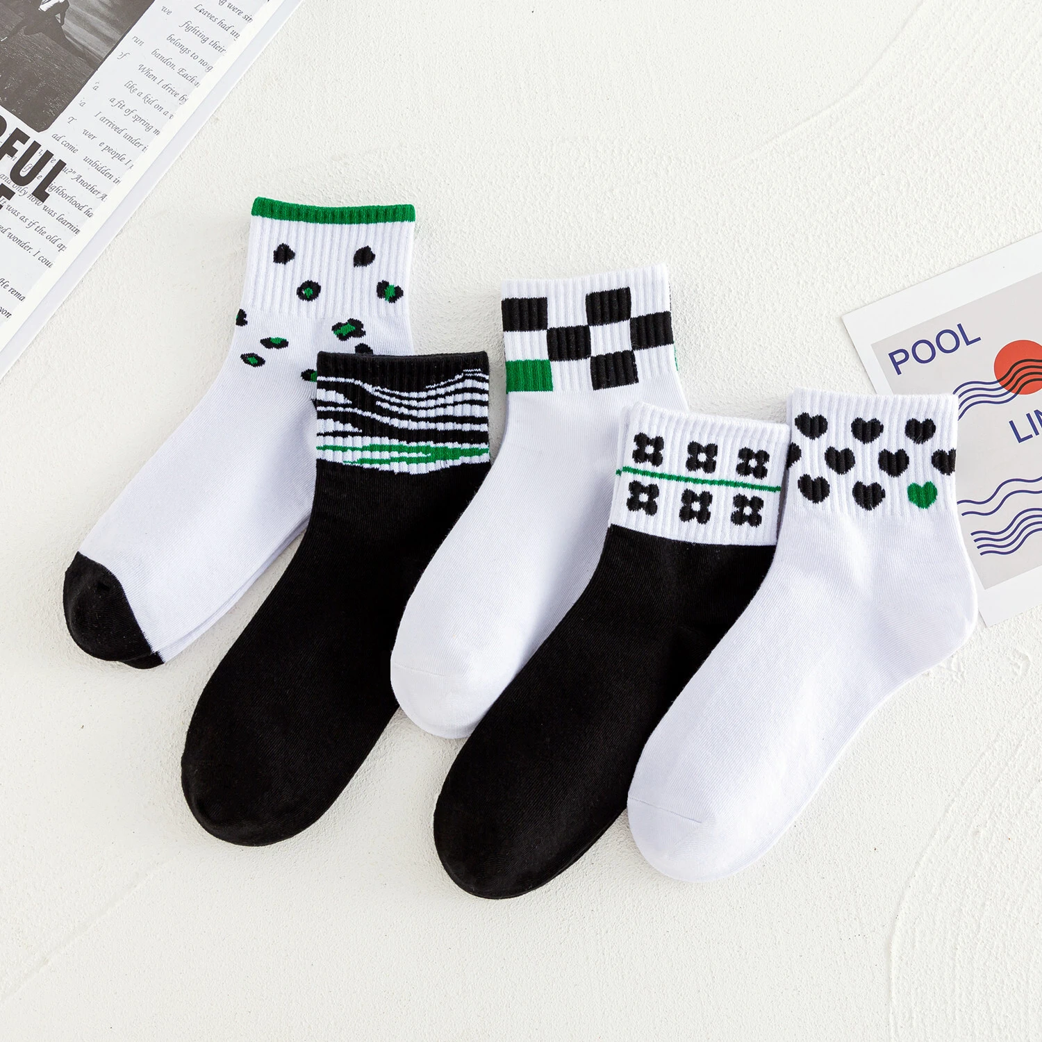 Calcetines cómodos de algodón de color puro azul negro rosa para niñas 1