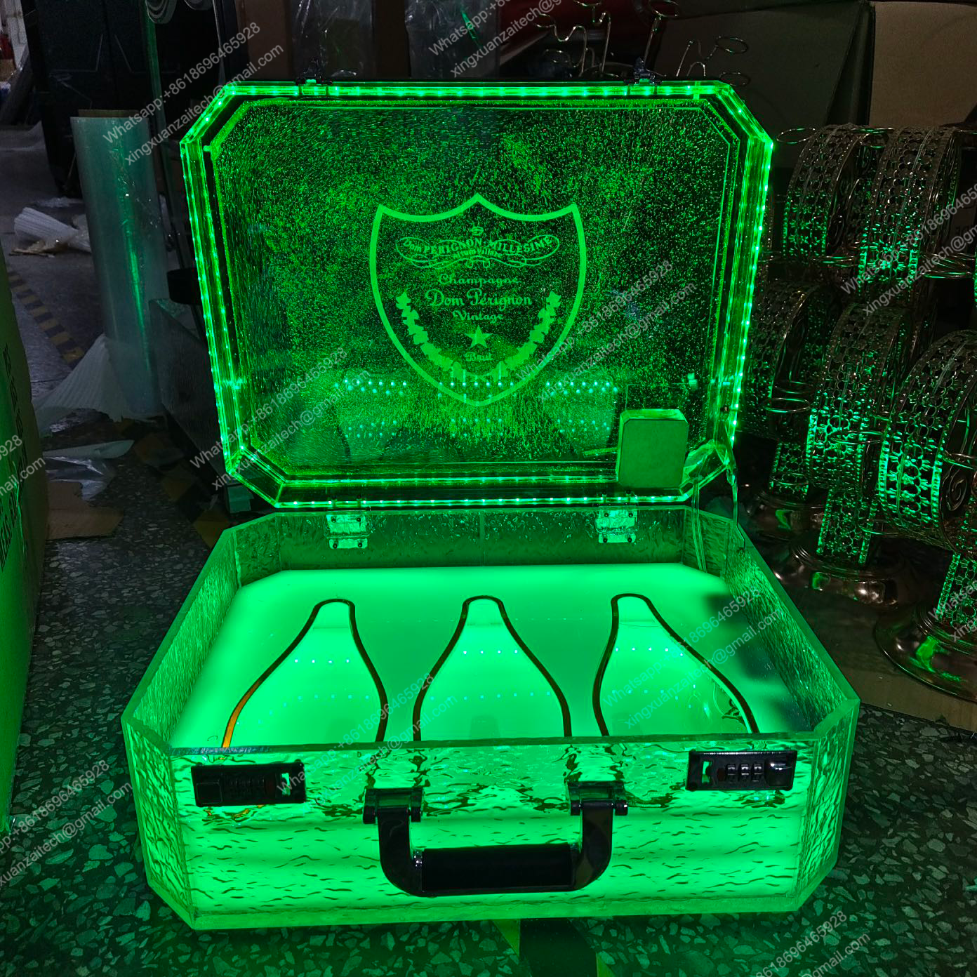 Vetrina per bottiglia di champagne con logo personalizzato a LED 5