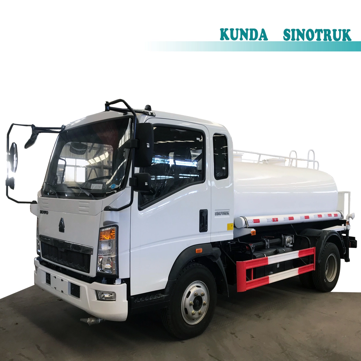 Camion léger de réservoir d'eau potable de 3 à 5 CBM 1