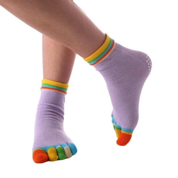 Colorful 5 Toe Yoga Socks - High Quality Cotton Sports Socks 1