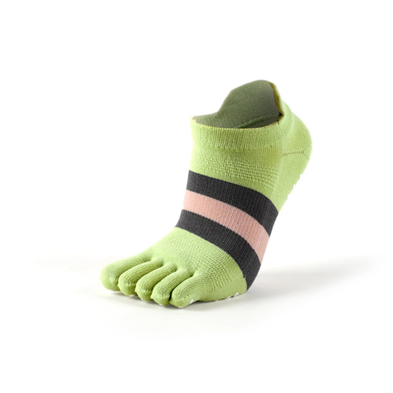Chaussettes tricotées antidérapantes Yoga Pilates pour femmes - personnalisées 1