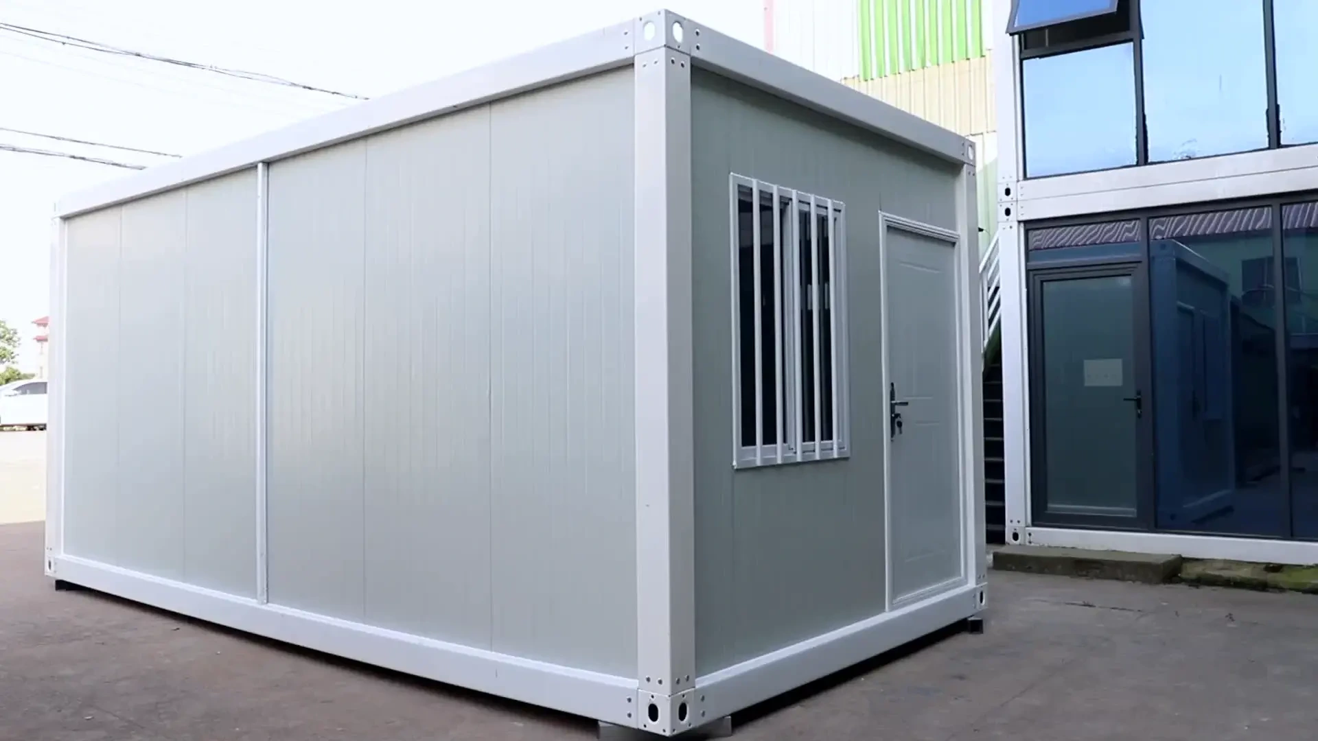 Le conteneur préfabriqué de prix concurrentiel abrite le conteneur de maison de luxe de 20 pieds avec la maison modulaire de conteneur de cadre de structure en acier léger 1