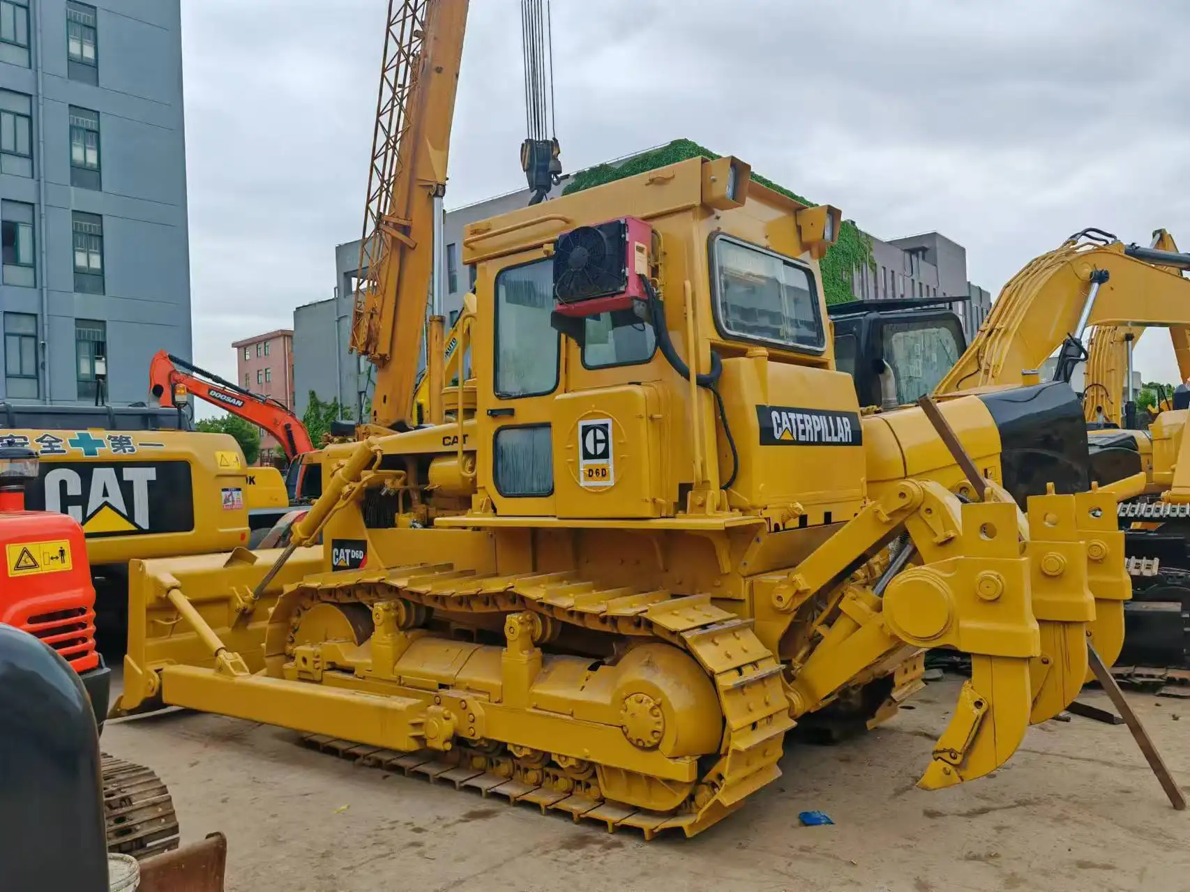 2nd Hand Construction Equipment Dealer 17948 KG 3
