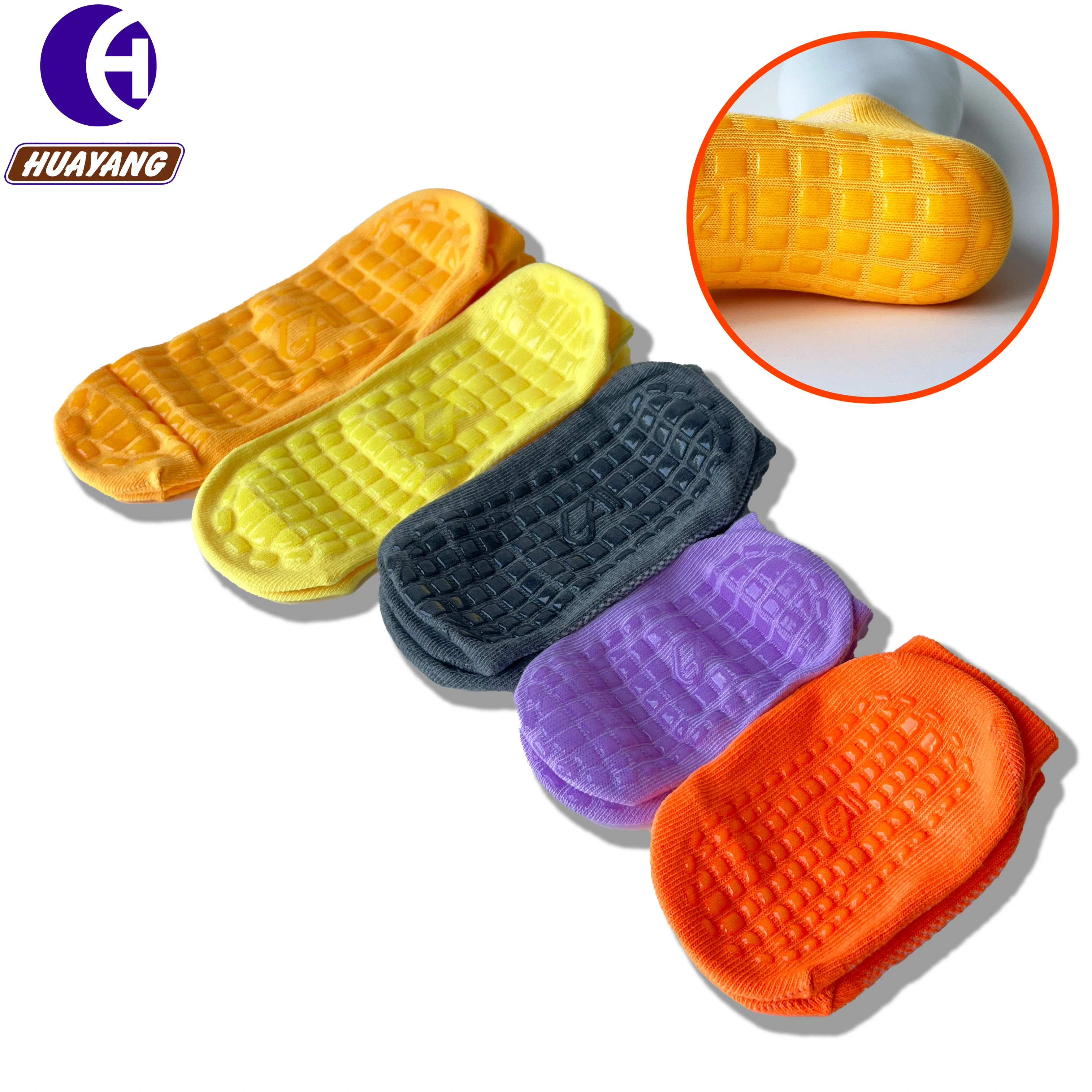 Custom Unisex Kids Trampoline Socks Comfortable Breathable Knitted Design 1