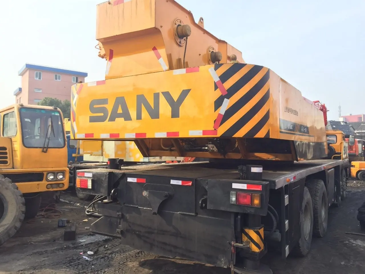 High-quality 2nd Hand Construction Equipment Vendor 3