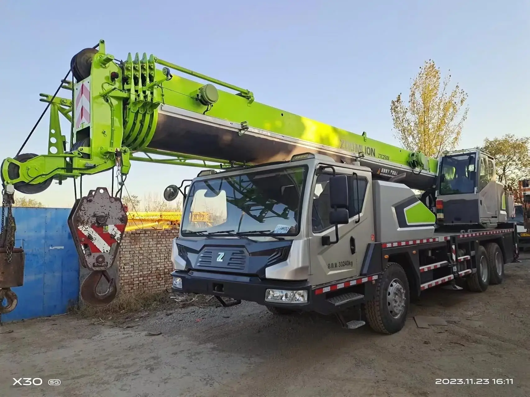 Used Construction Equipment 29400 Kgsupplier 5