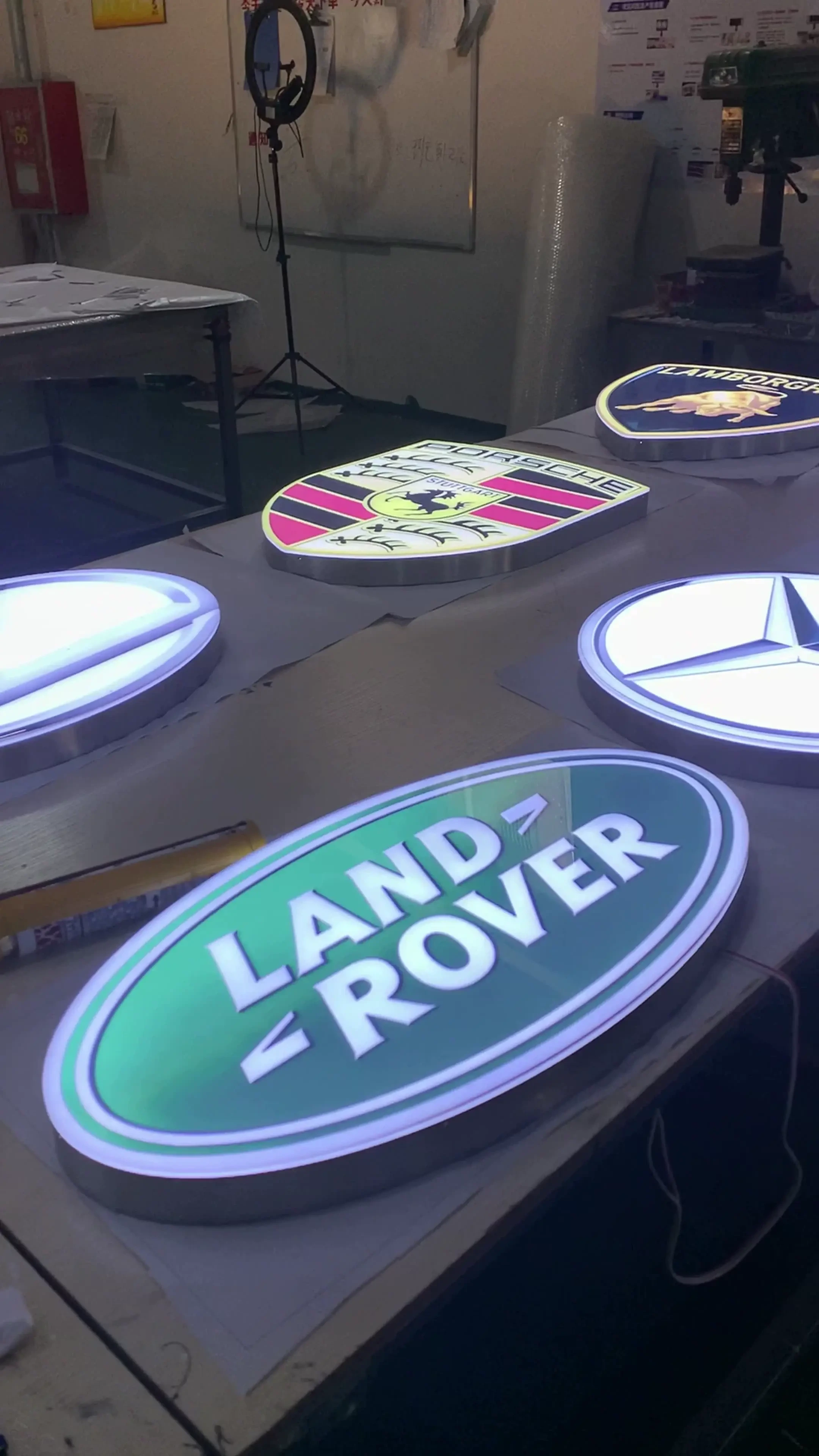 Shining Sign Store شعار مخصص صندوق إضاءة للإعلانات الألومنيوم الشخصي قناة رسالة صندوق إضاءة led العقلية 1