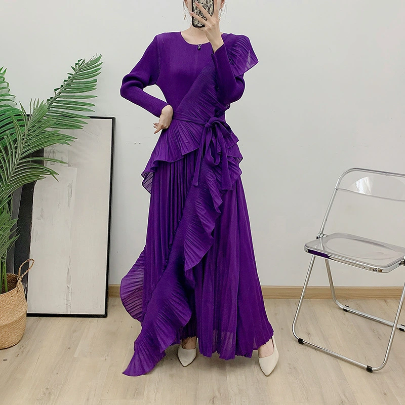 Großhandel 2024 Neue Kleider Cascading Rüschen Kleider Frauen Dame Elegante Vintage Plissee Design Geraffte Kleider Frauen Casual 1