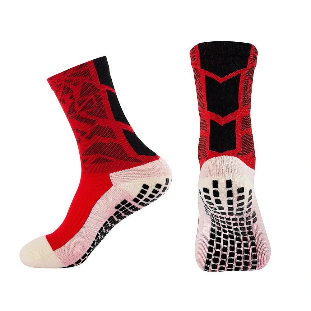 Chaussettes de sport en coton athlétique de basket-ball de conception personnalisée pour hommes 1