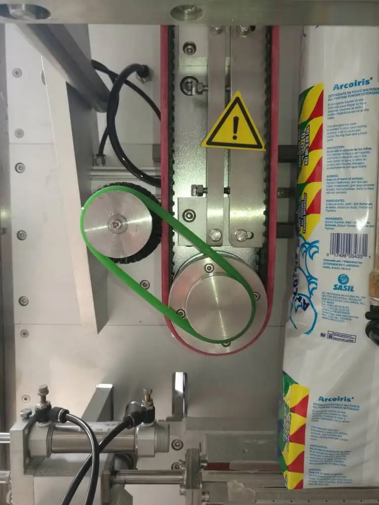 Vertical Form Fill Seal Packaging PlasticSolution Provider 4