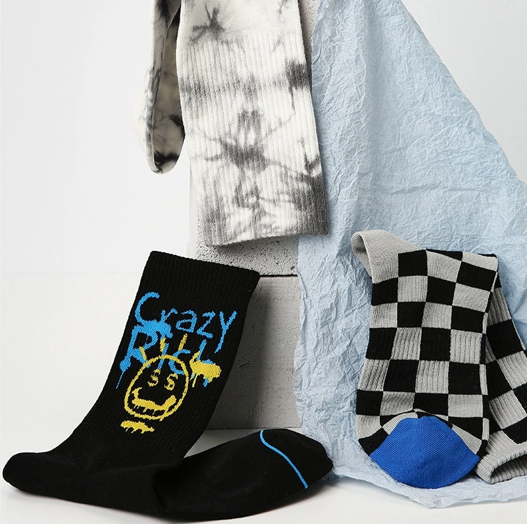 Chaussettes tricotées pour hommes dans une boîte 1