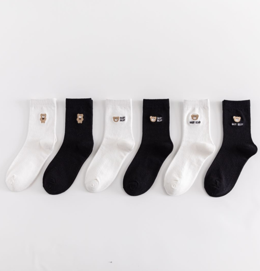 Calcetines de oso bordados personalizados: ¡personaliza los tuyos! 1