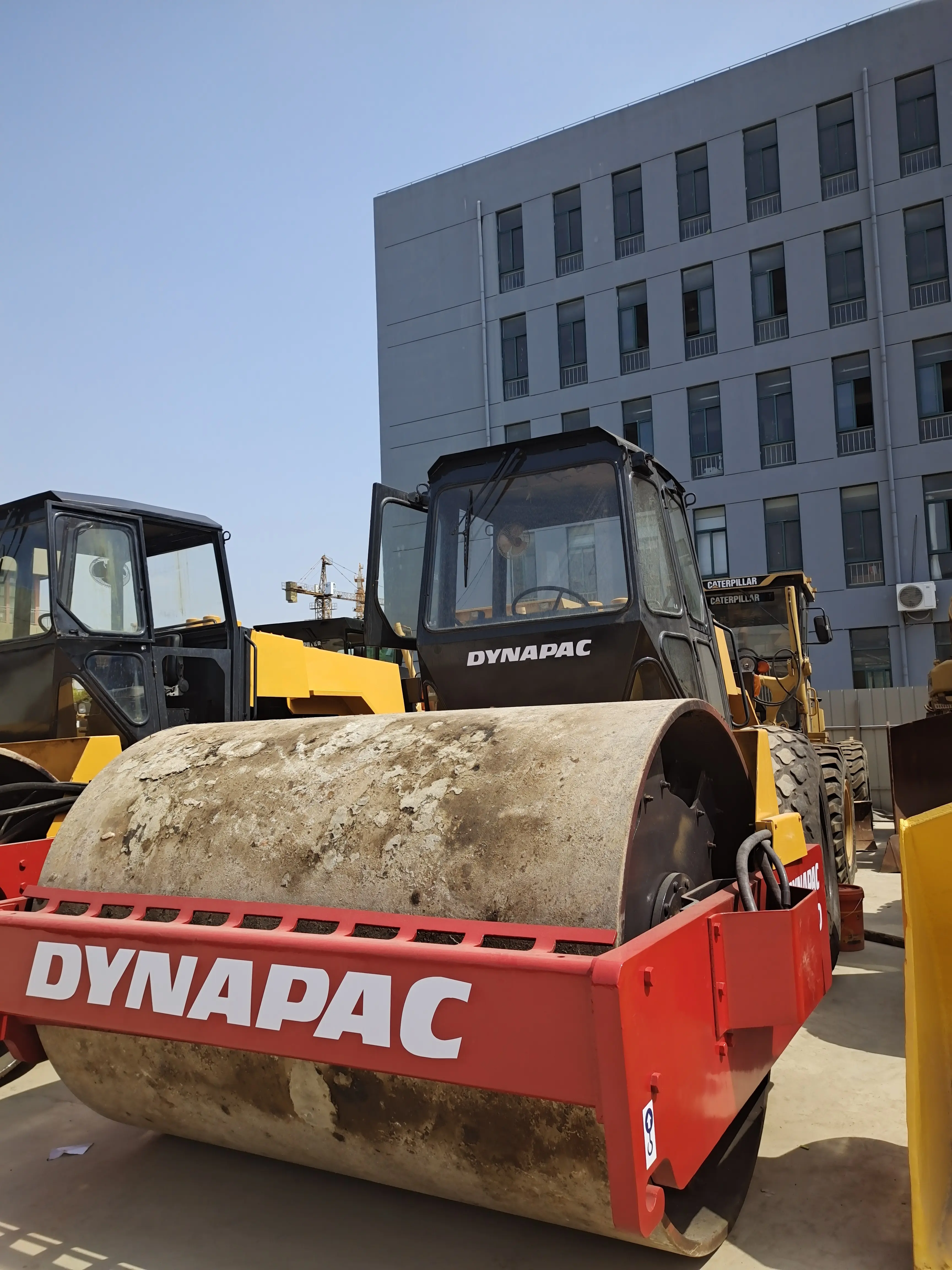 Brand 2nd Hand Construction Equipment 3