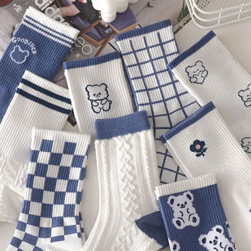 Custom Blue White Color Bear Flower Sports Socks 1