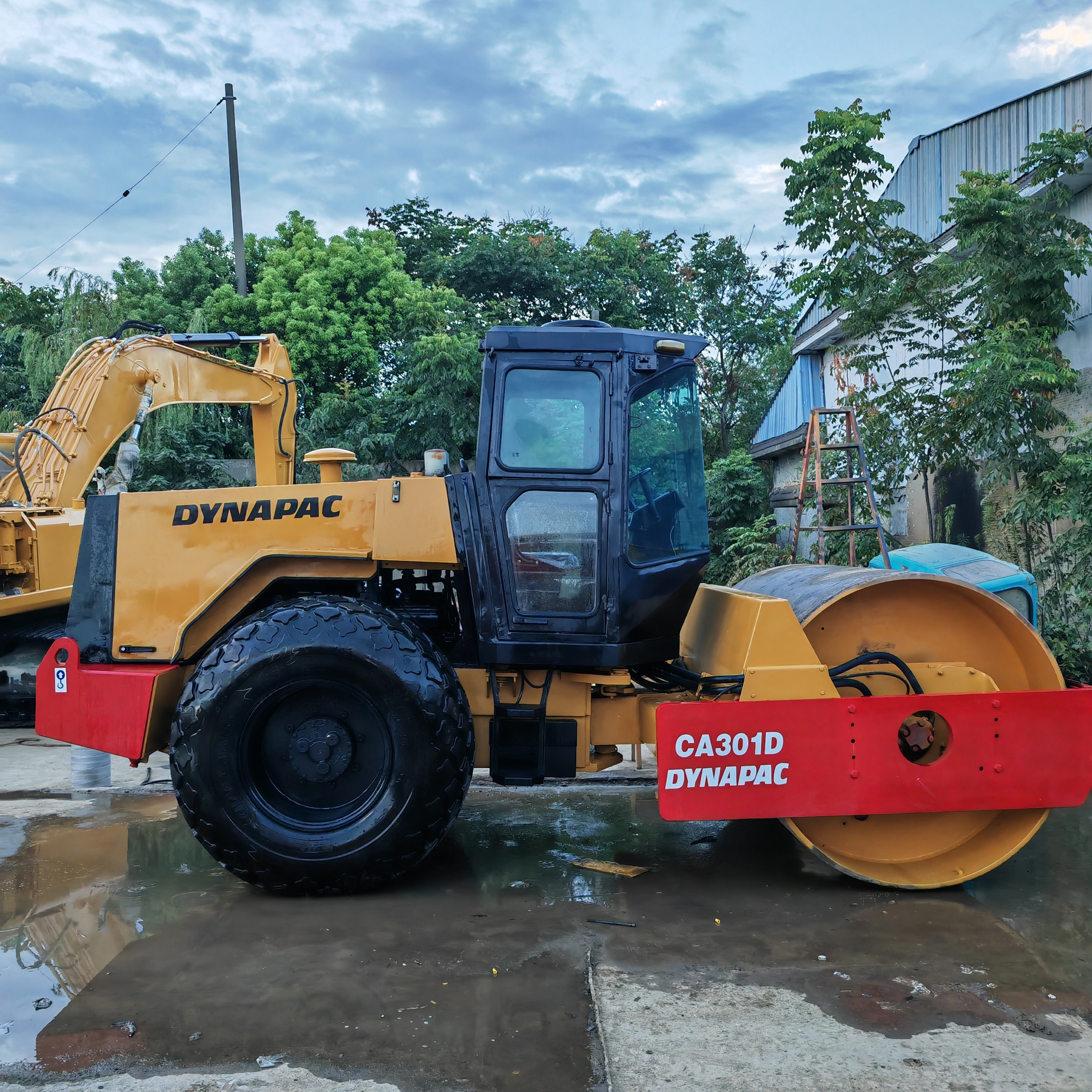 Rullo vibrante Dynapac Ca301d usato Rullo vibrante Dynapac Ca25 Ca30 Ca251 Ca301, rullo compressore Dynapac 1