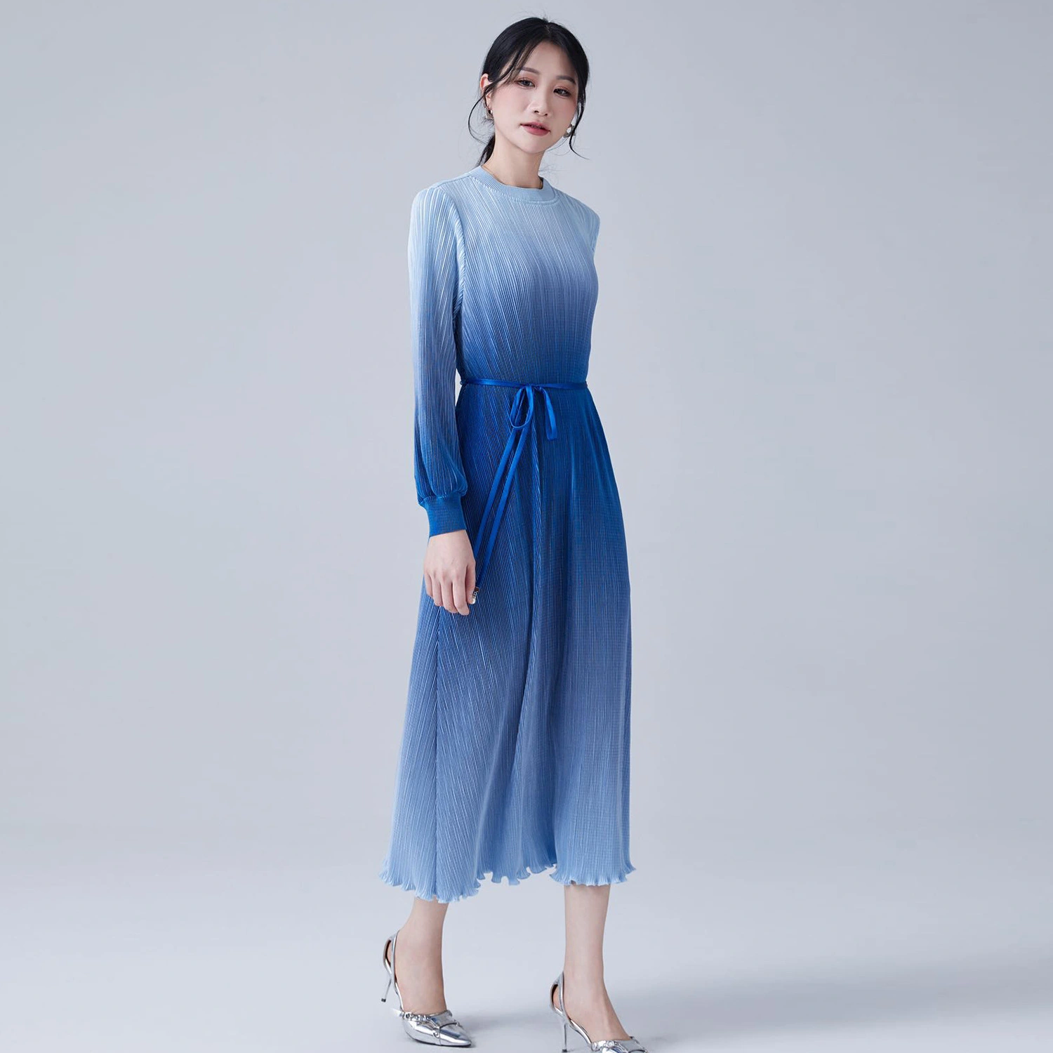 High Quality Fashion Gradient Color 2024 New Women's Casual Dress Wholesale Slim Fit Long Sleeve With Belt Pleated Elegant Dress Manufacturer 1